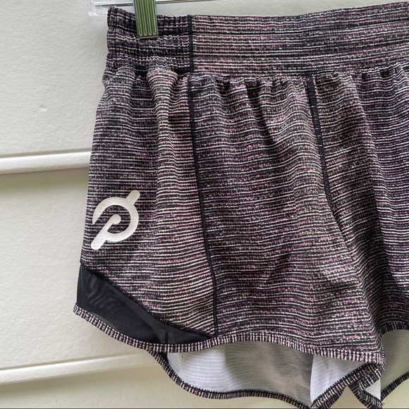 Lululemon Peloton Limitless 4" Hotty Hot Shorts 8 Tall - Picture 4 of 16